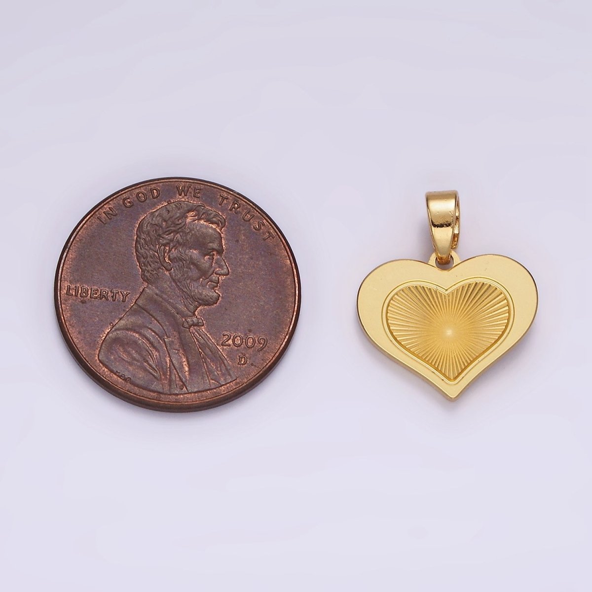 Stainless Steel Heart Sunburst Minimalist Pendant in Gold &amp; Silver | P866
