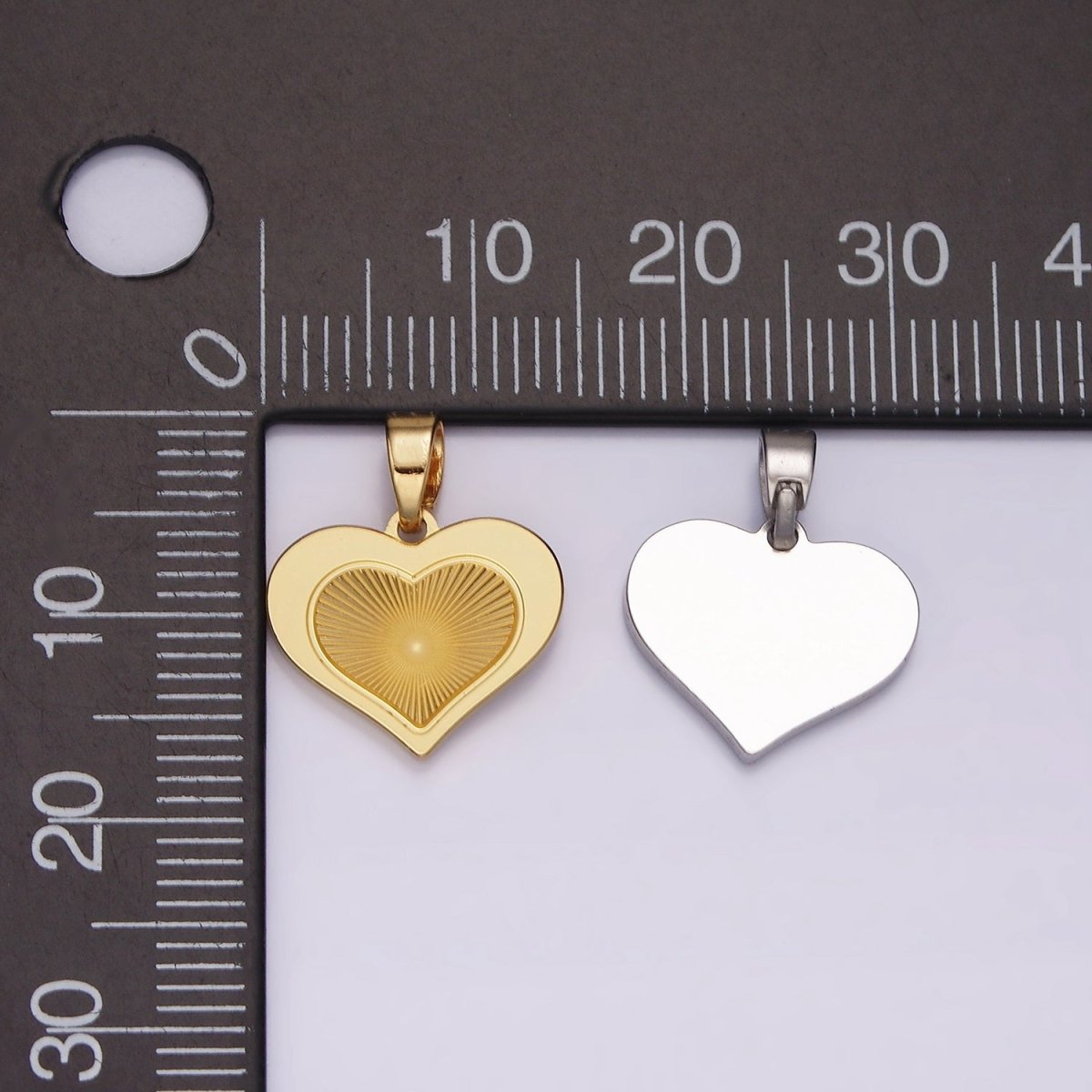 Stainless Steel Heart Sunburst Minimalist Pendant in Gold &amp; Silver | P866