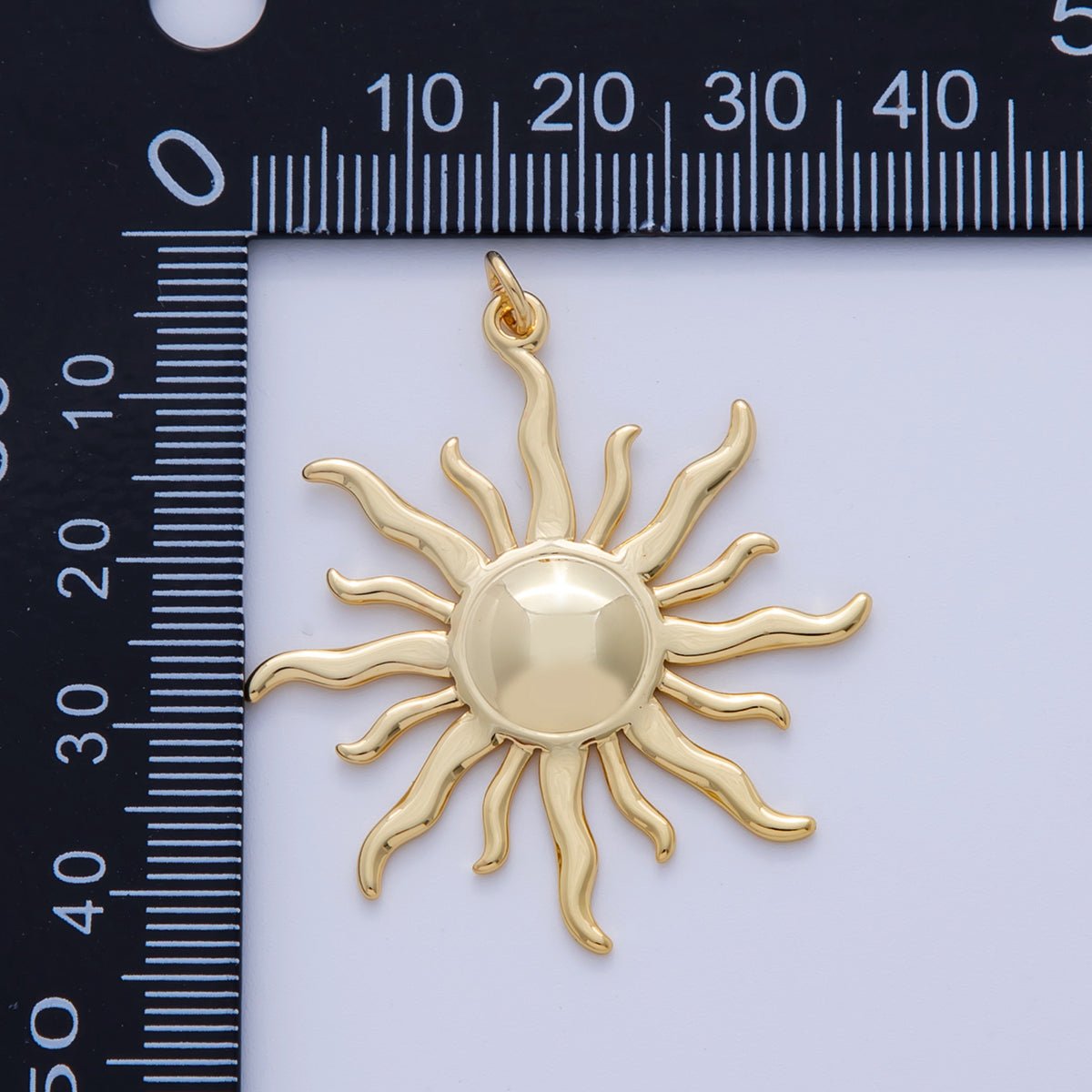 Stainless Steel Minimalist Celestial Sun Burst Charm | AF315
