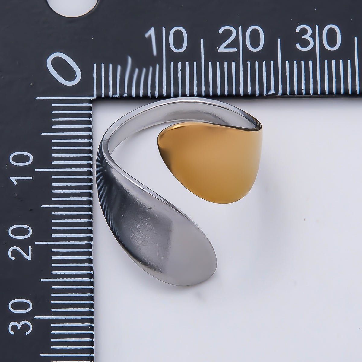 Stainless Steel Mixed Metal Minimalist Flat Wide Oval Band Wrap Ring | Rings-00189