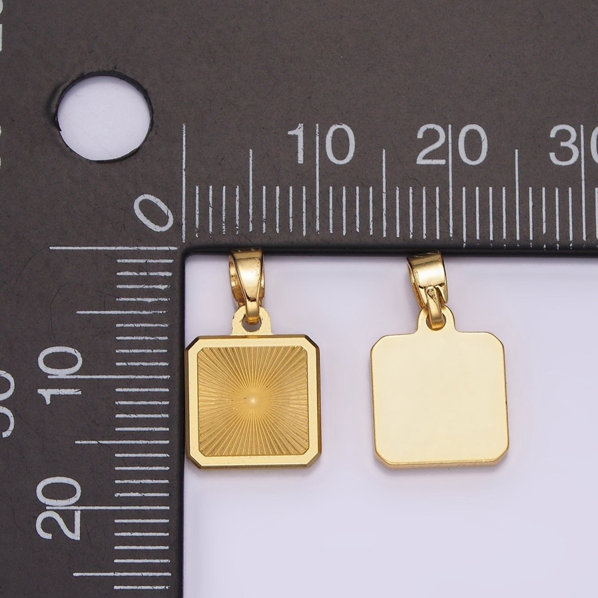 Stainless Steel Sunburst Edged Square Minimalist Pendant in Gold &amp; Silver | P865
