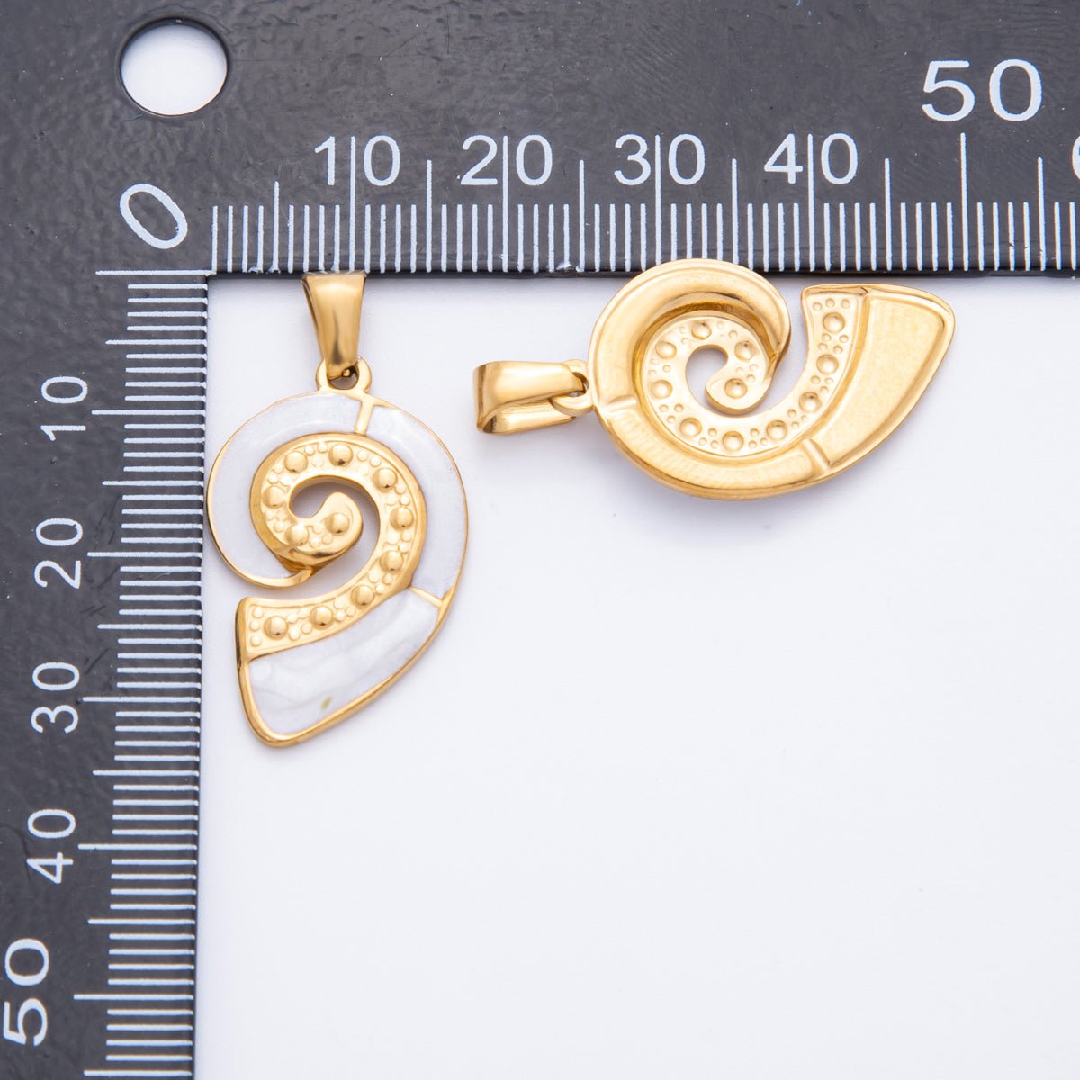 Stainless Steel White Enamel Conch Sea Shell Pendant | J520