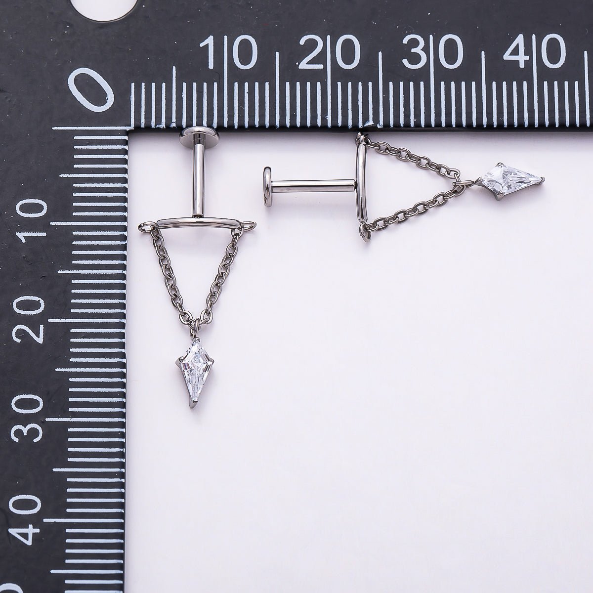 Titanium 20mm Clear CZ Kite Curved Chain Drop Cartilage Piercing Flat Back Stud in Gold &amp; Silver | BJ-00142 BJ-00143