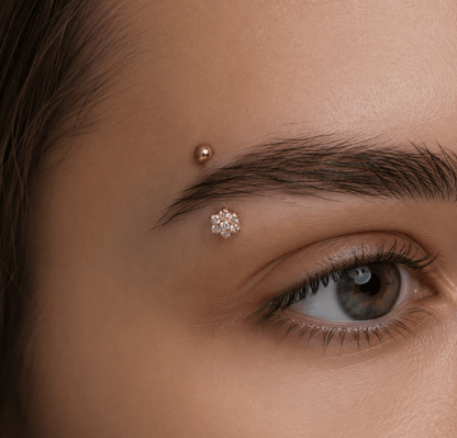 Titanium 16 Gauge Flower Clear CZ Curved Eyebrow Barbell Piercing Stud in Gold &amp; Silver | BJ-00154 BJ-00155