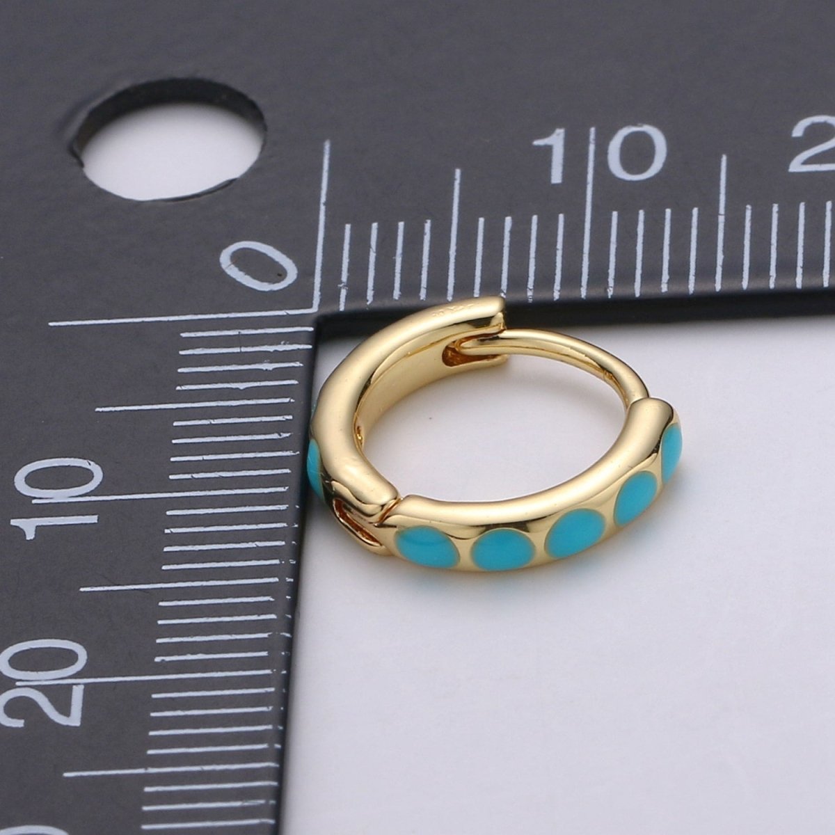 14K Gold Filled 15mm Teal Turquoise Dotted Enamel Huggie Earrings | Q207
