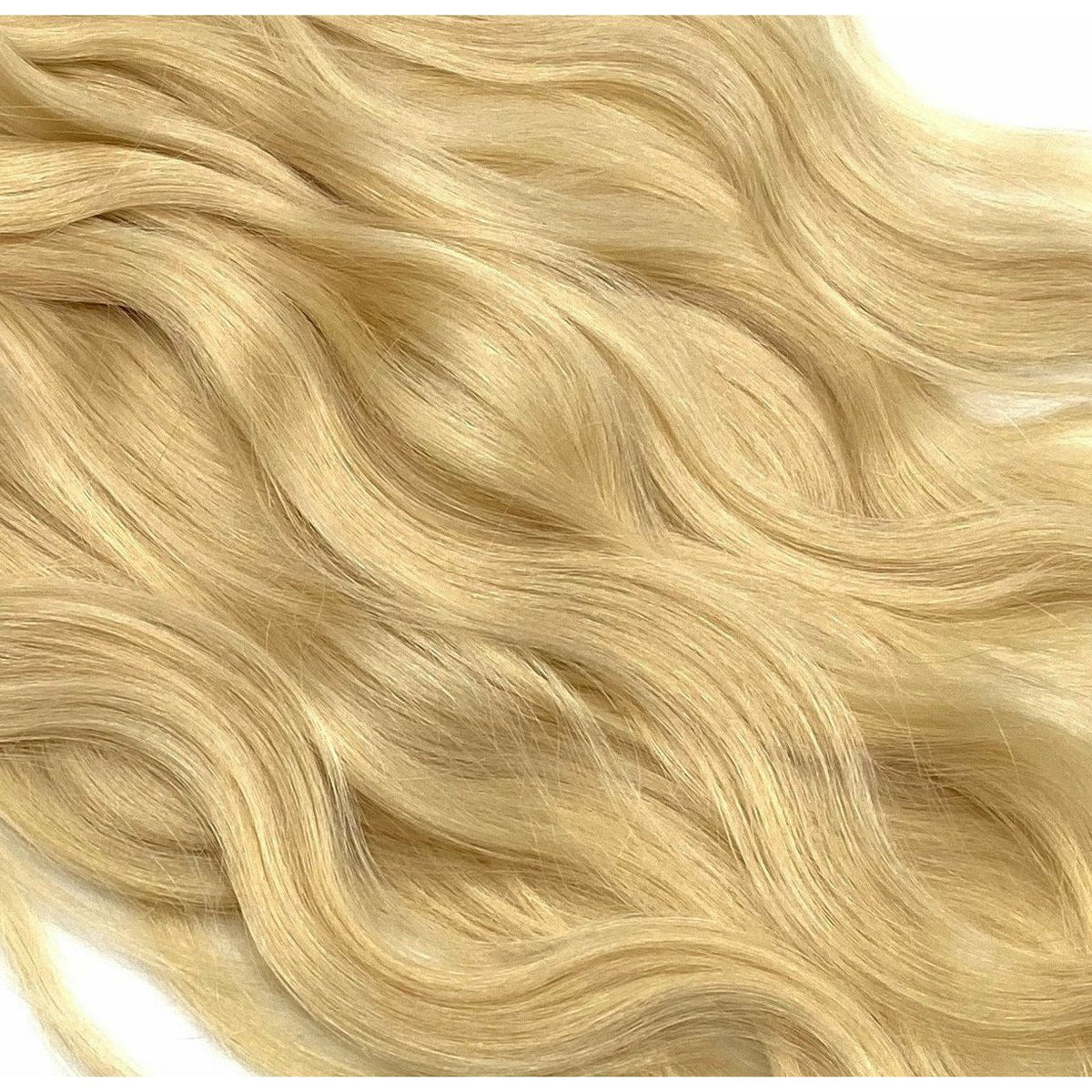 VIP RineX System – Cylinder Loop Human Hair Extensions, Wavy 18" (100 Strands)