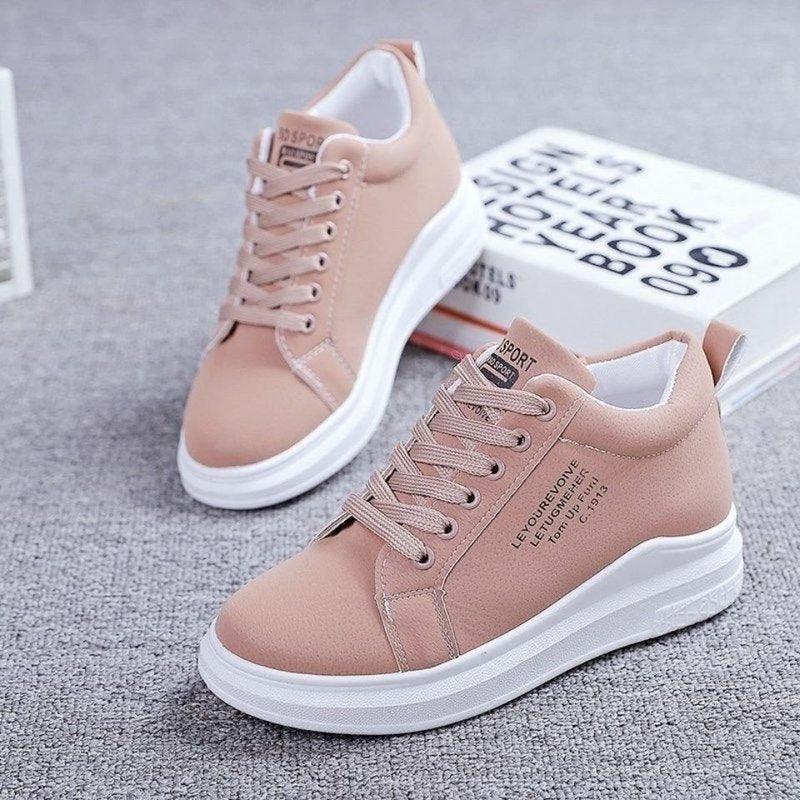 Warm Comfortable Womens Winter Shoes Fur Plush Casual Shoes Lace Up Fashion Sneakers Women&