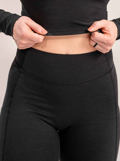WOMEN&