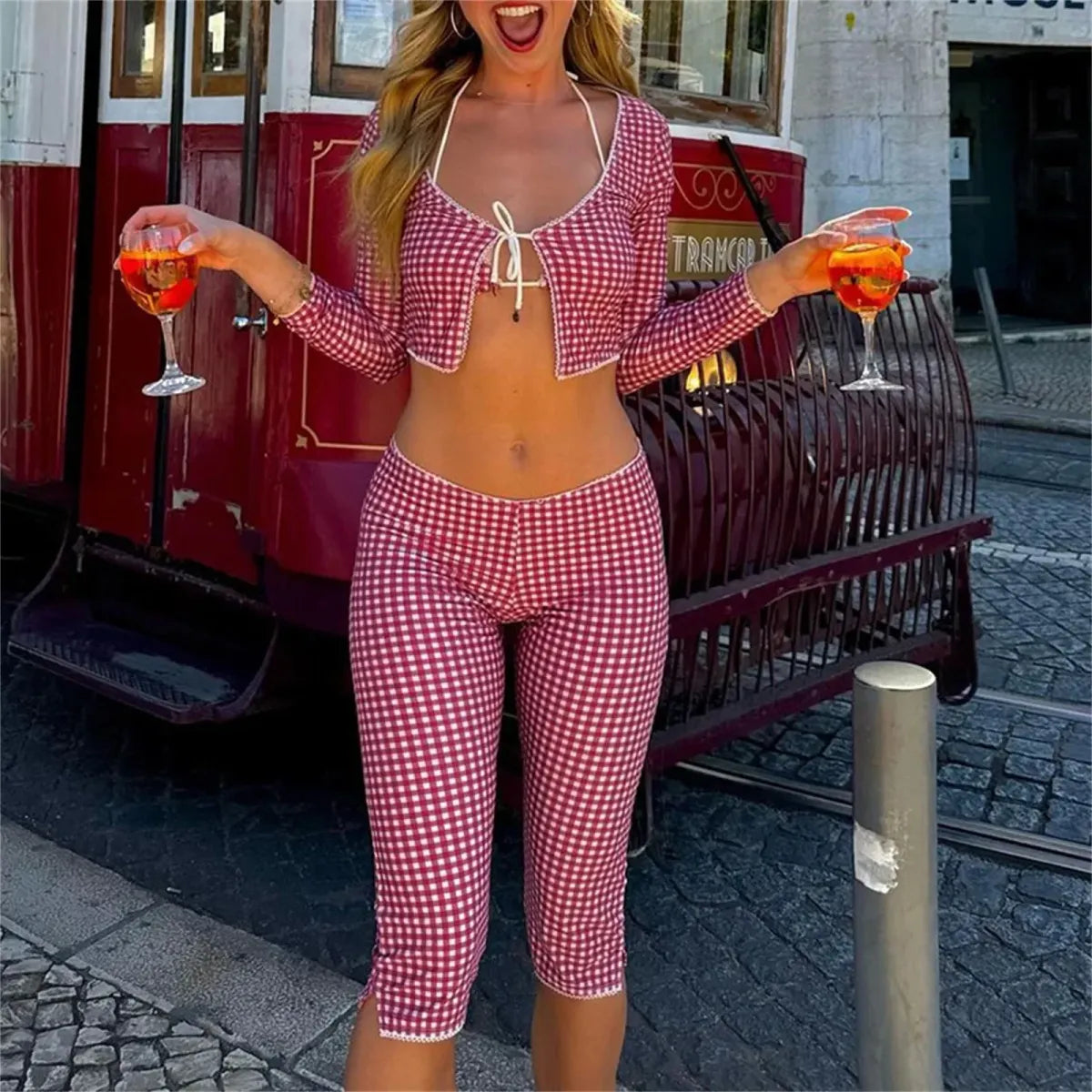 Red Gingham Two-Piece Set – Tie-Front Crop Top &amp; Low-Waist Capris